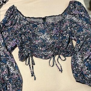 Floral Off-Shoulder Ruched Crop-Top